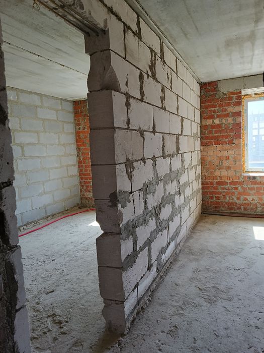 Продам 4 ком в ЖК 8КВАРТАЛ