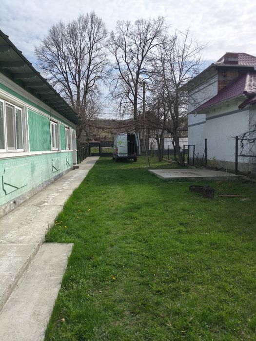 Închiriez casa ideal  afacere 9000 mp Teren