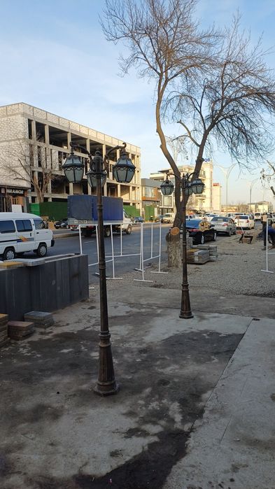 Продаются уличные светильники  освещение для тратуаров и домов