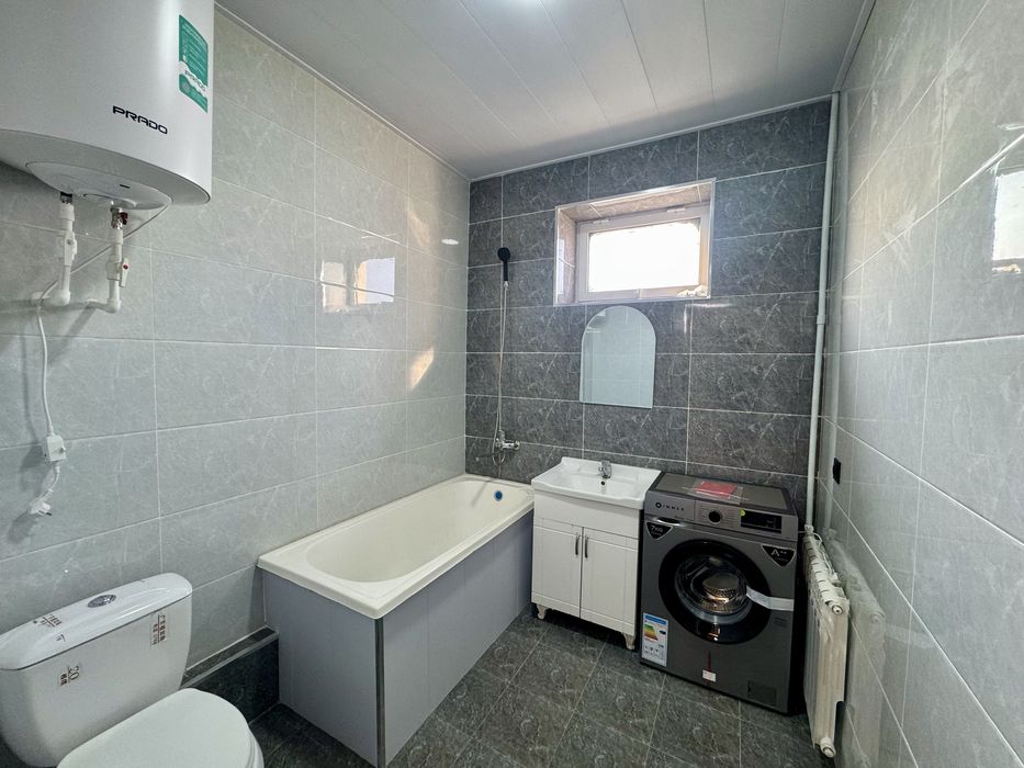 3х комнатная квартира, на 2 этаже. Согдиана.