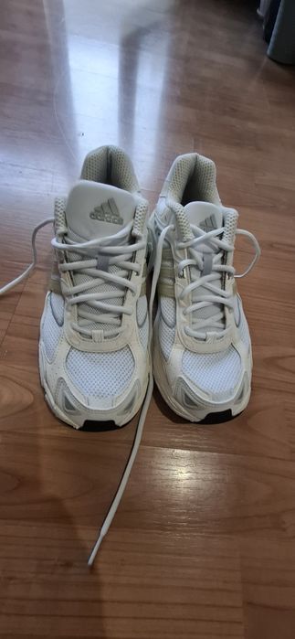 Оригинални Adidas маратонки