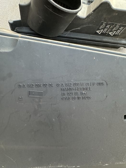 Филтър въздуховод Mercedes OM642 3.2cdi E320cdi CLS320cdi w211 w219