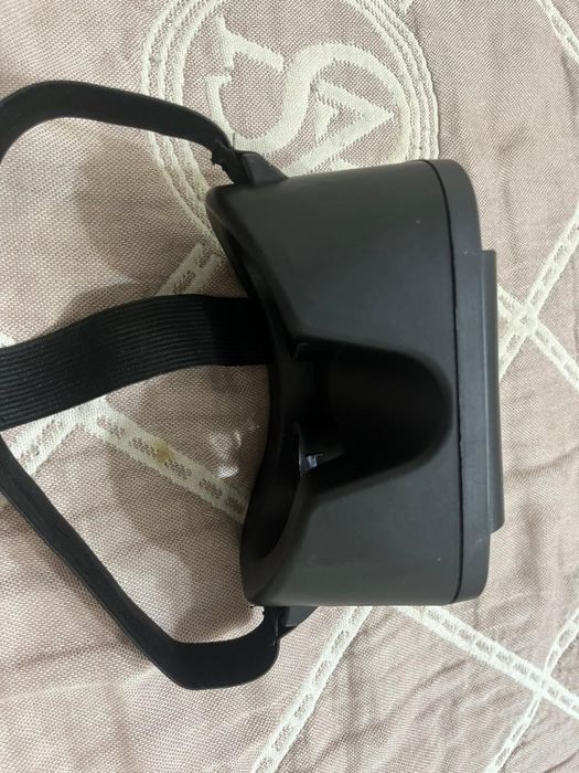 Продаю vr очки :)