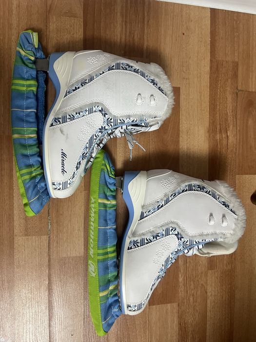 Коньки для фигурного катания