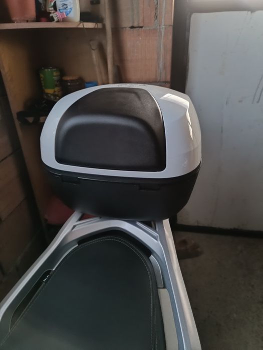 Cutie bagaj scuter/motocicleta de 32L