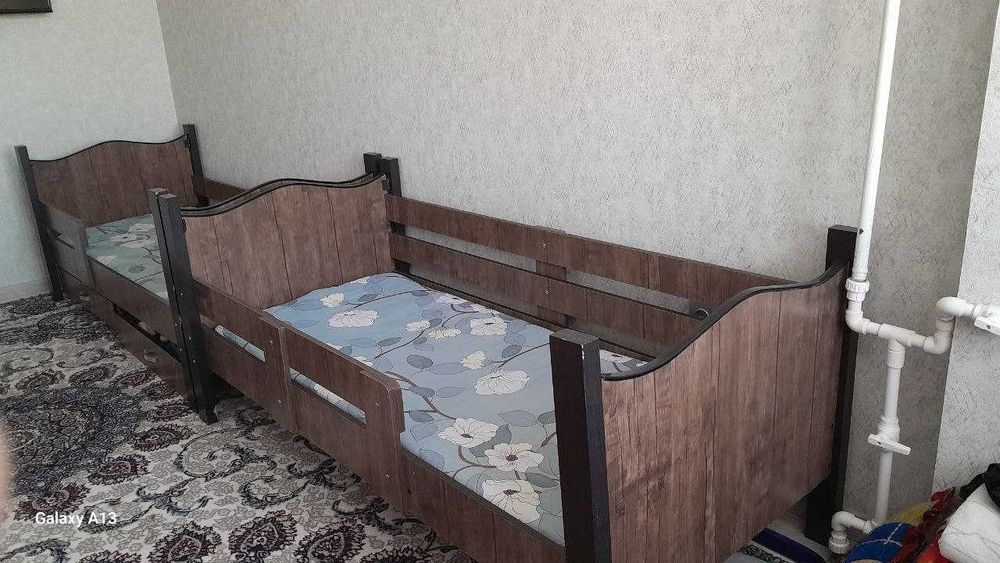 Кровать детская, в хорошем состоянии 2 шт