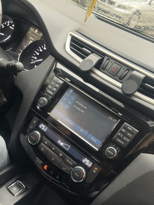 Vând Nissan Qashqai