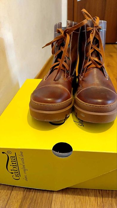 Продавам НОВИ дамски обувки