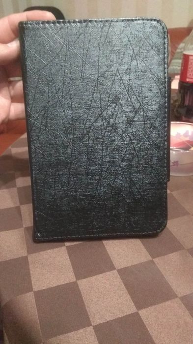 клавиатура със стойка