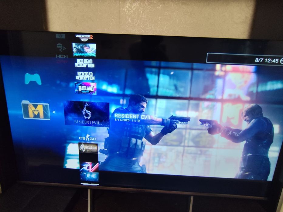 Продаю сони PS 3 супер слим