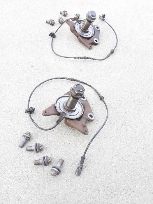 Fuzeta Butuc Rulment Senzor ABS Spate Renault Megane 3 1.5 Dci Break