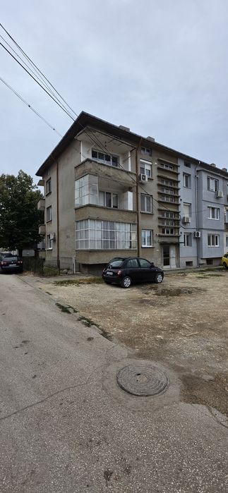 Тристаен апартамент