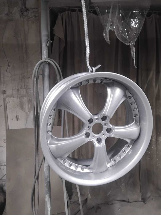 Продам комплект дисков Work (Япония) R19