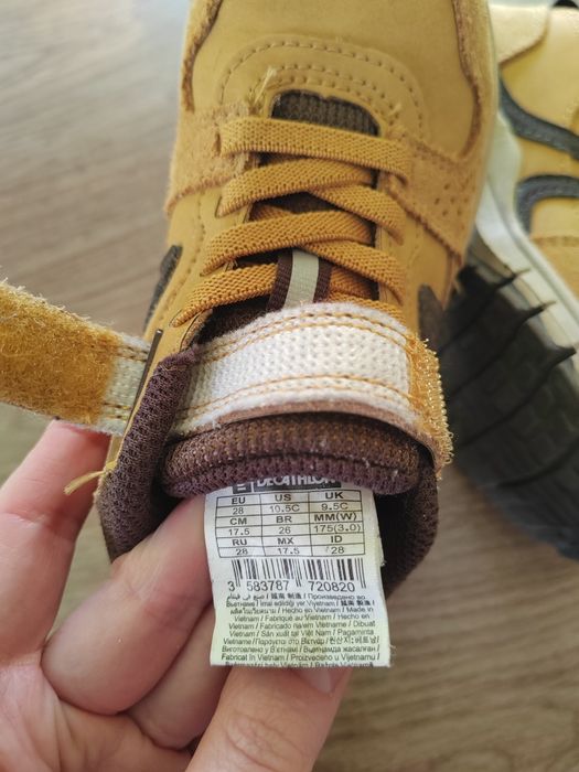 Adidași Decathlon 28