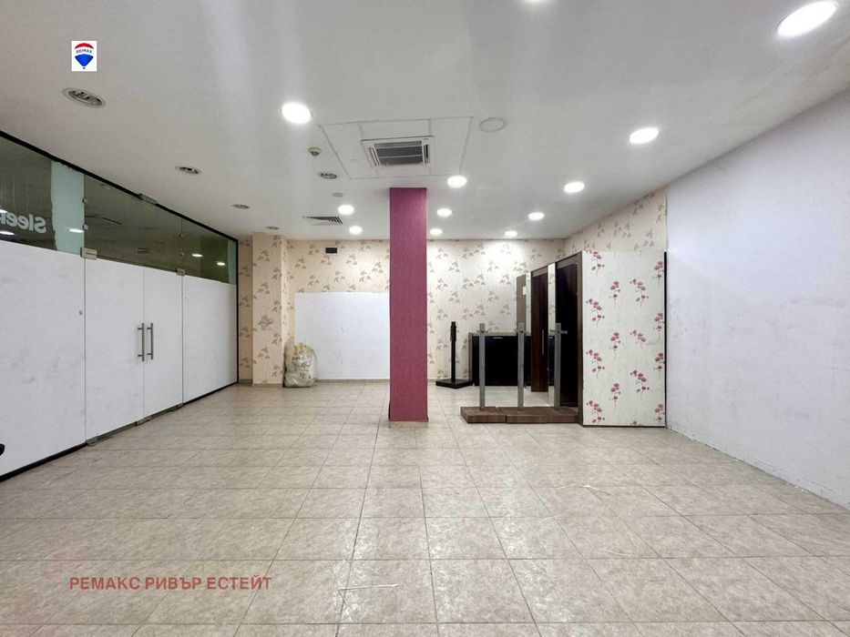 Дава се под наем Магазин в Русе, Център - 60 кв.м за 255 € - Снимка #5