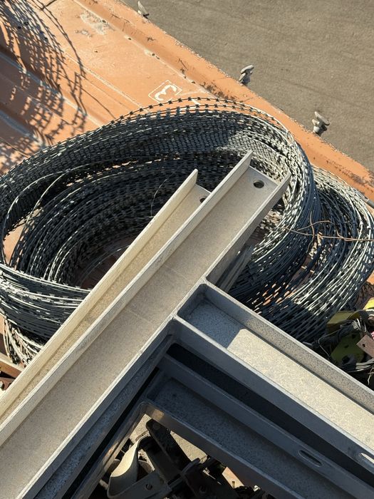 Швеллер , уголок алюминий