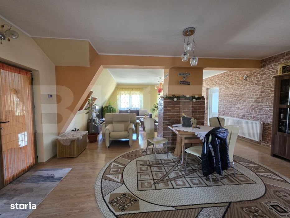 Casa de vanzare 5 camere, 157 mp, zona Titulescu Satu Mare