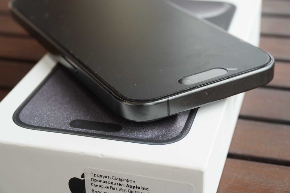 Apple iPhone 15 Pro 256GB Black 87% Батерия!