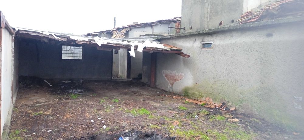 Дава се под наем Промишлена сграда в с. Кардам, Област Добрич - 4000 кв.м за 62962.56 € - Снимка #3