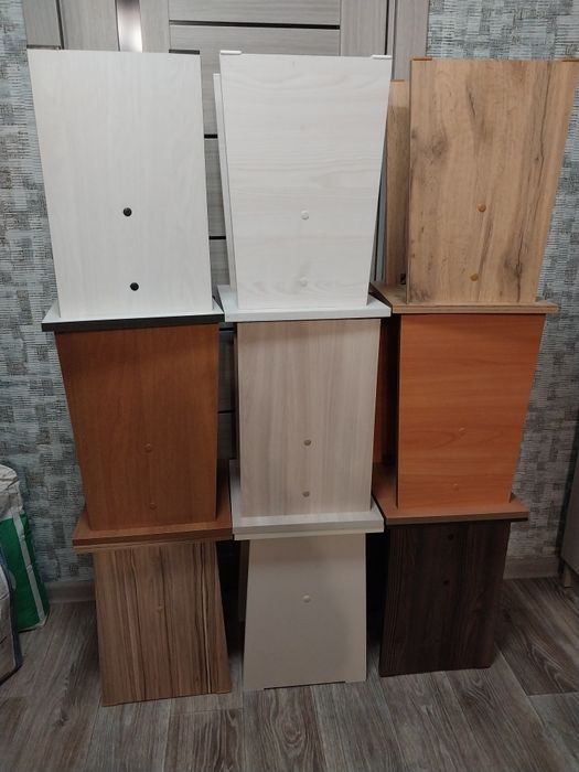 Продам Табуреты новые.