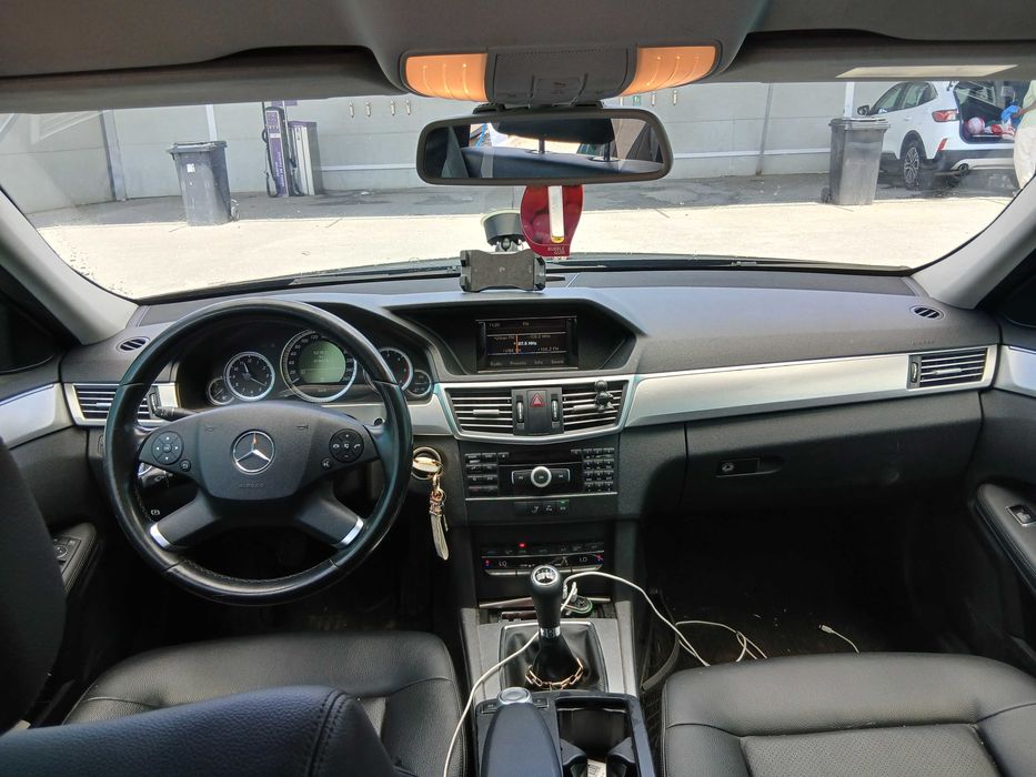 MERCEDES E200 cdi  Blueefficiency 2011