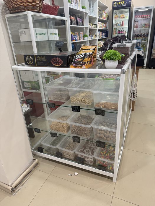 Продаю торговое оборудование