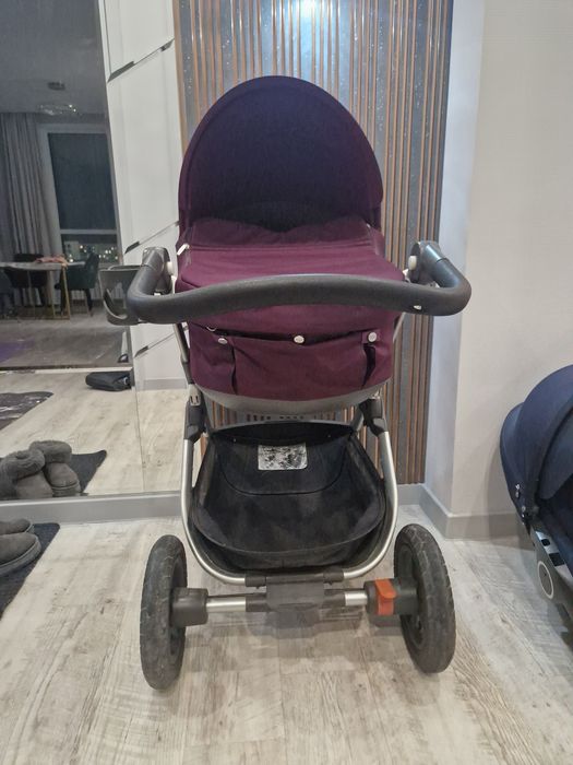 Продам каляску 2 в 1 STOKKE