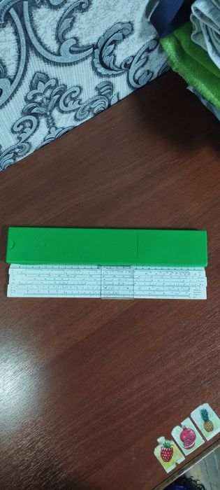 Продажа советских аксессуаров.