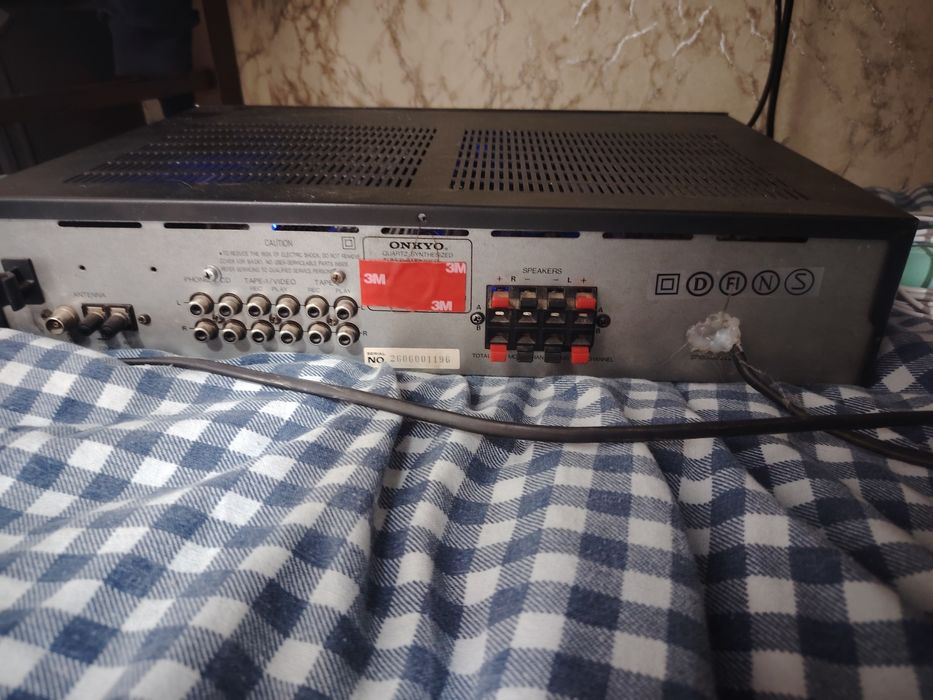 стерео уселитель onkyo оригинал