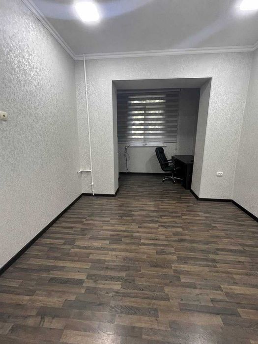 Продается нежилое помещение в жилом доме