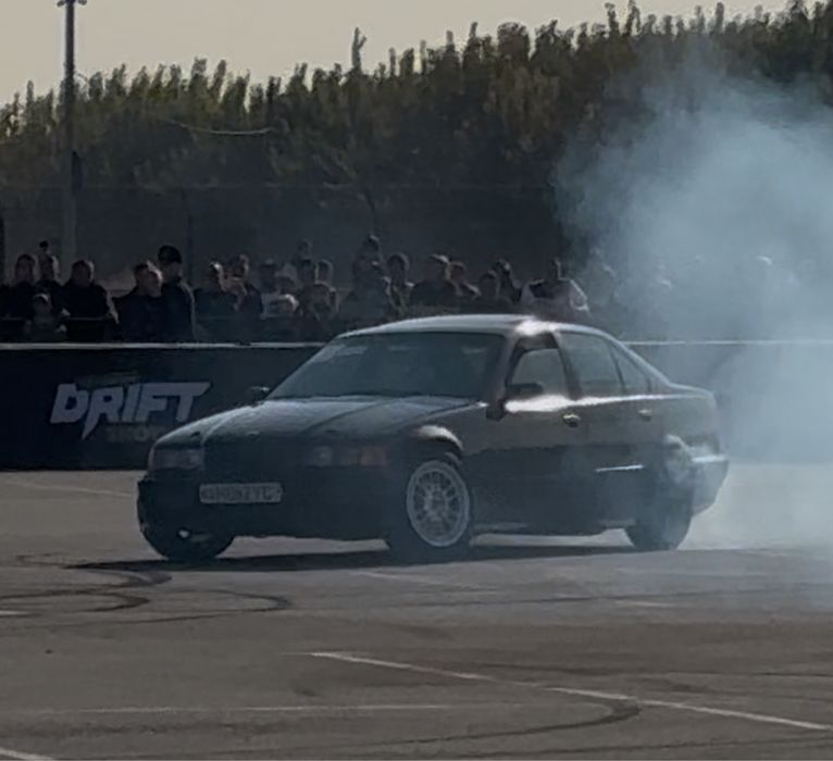 Дрифт корч БМВ Е36 325