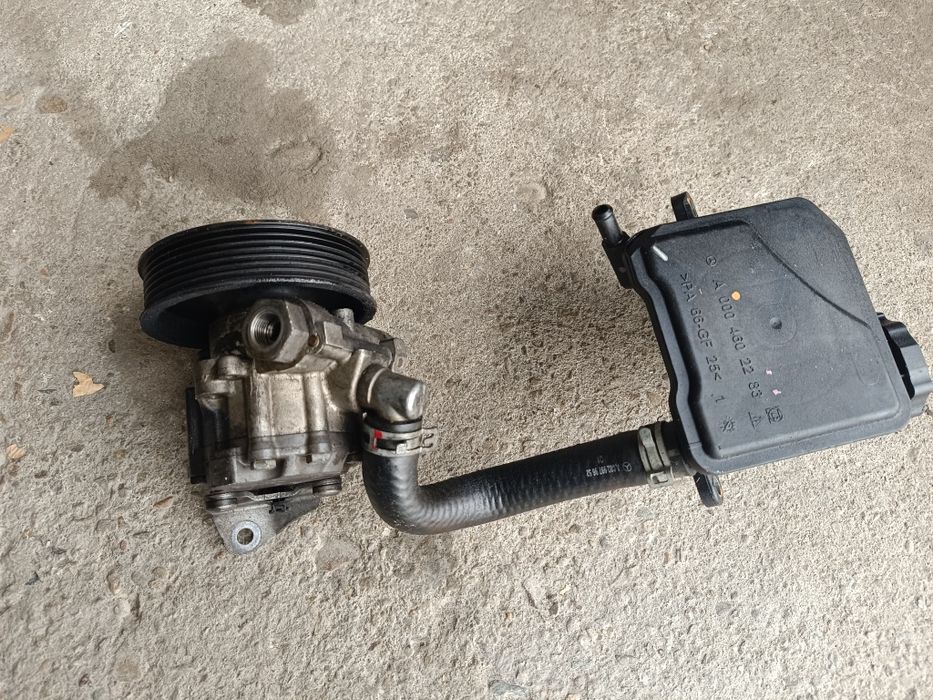 Хидравлична помпа за ML 320