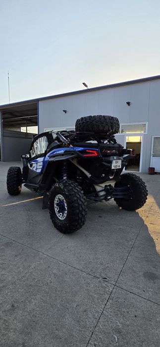 Can-Am Maverick x3