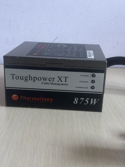 Sursa modulara Thermaltake Toughpower XT 875w