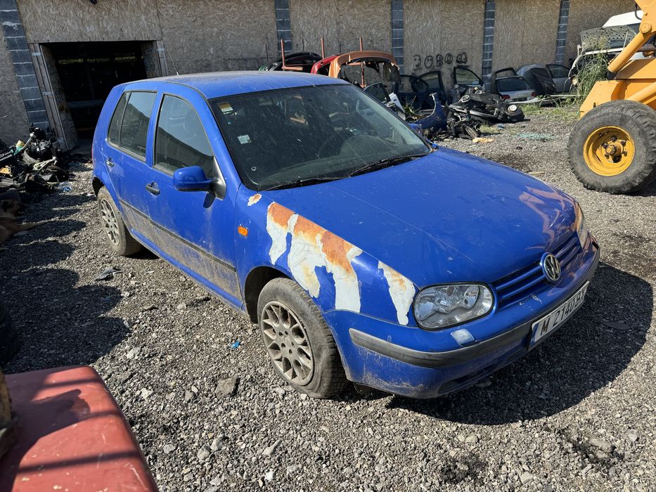 Голф 4 1.9 дизел 110 кс само на части