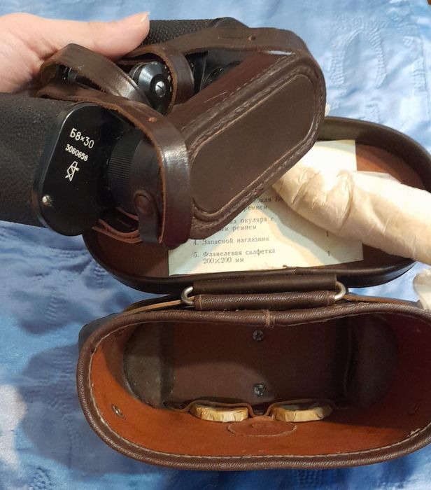 Бинокль Б8,12 военный советского периода