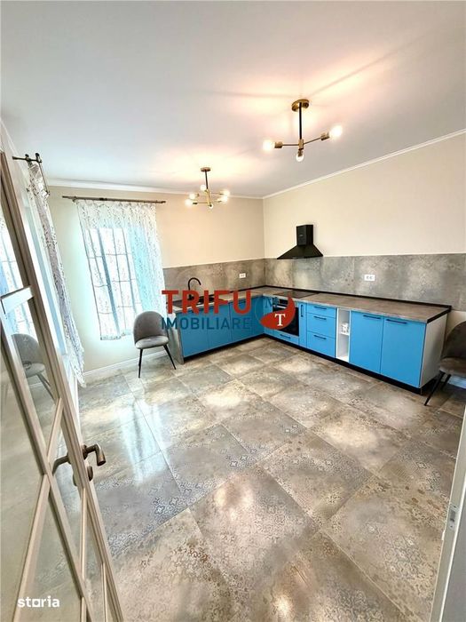 Casă nouă, complet mobilată, disponibilă imediat