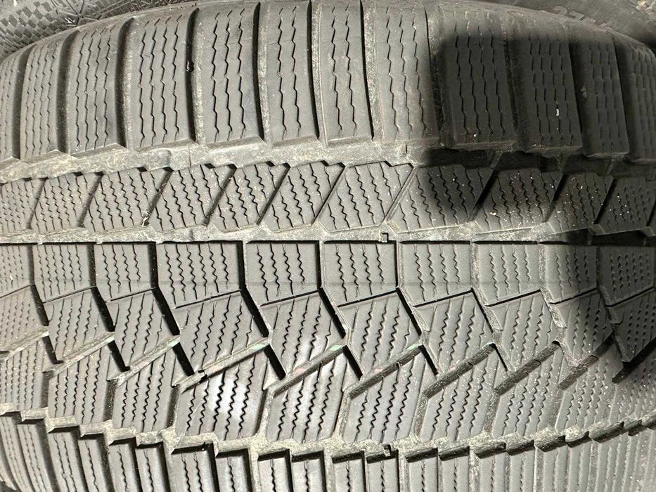 Set anvelope Iarna 275/35R20 si 245/40R20