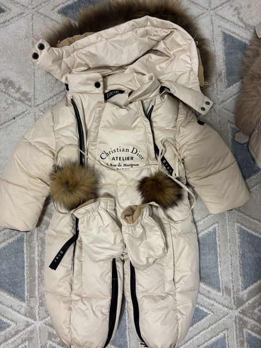 продаю весенние куртки