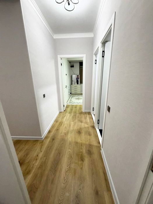 Яшнабад улица Иззат Новостройке продается квартира 2/2/8  56м2