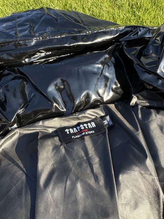 Geaca Trapstar lucioasa / Colectie 2025