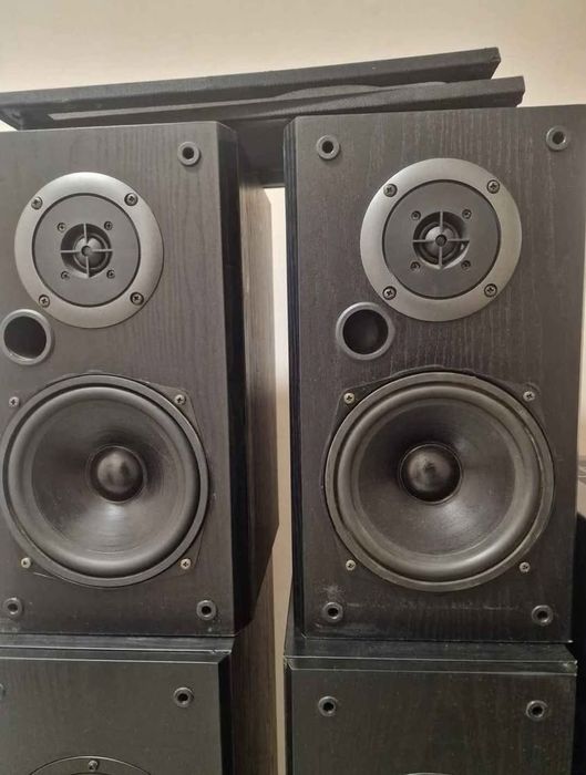 Комплект колони с усилвaтел