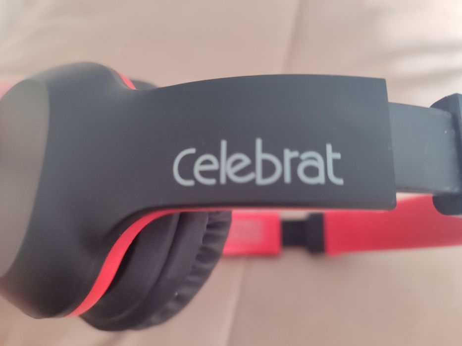 Наушники блютуз Celebrat