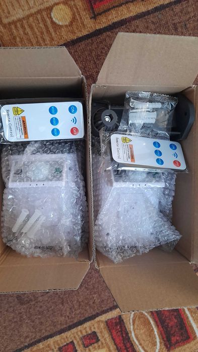 Lampa solara tip camera