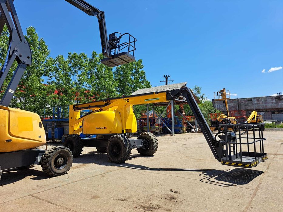 Societate vindem nacele,26m nacela articulata 4x4 diesel, 2200 ore