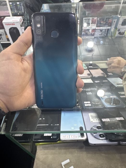 Tecno spark 6 go 2\32 Gb