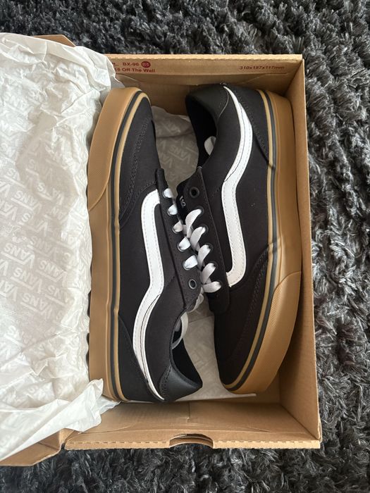 Класически кецове Vans