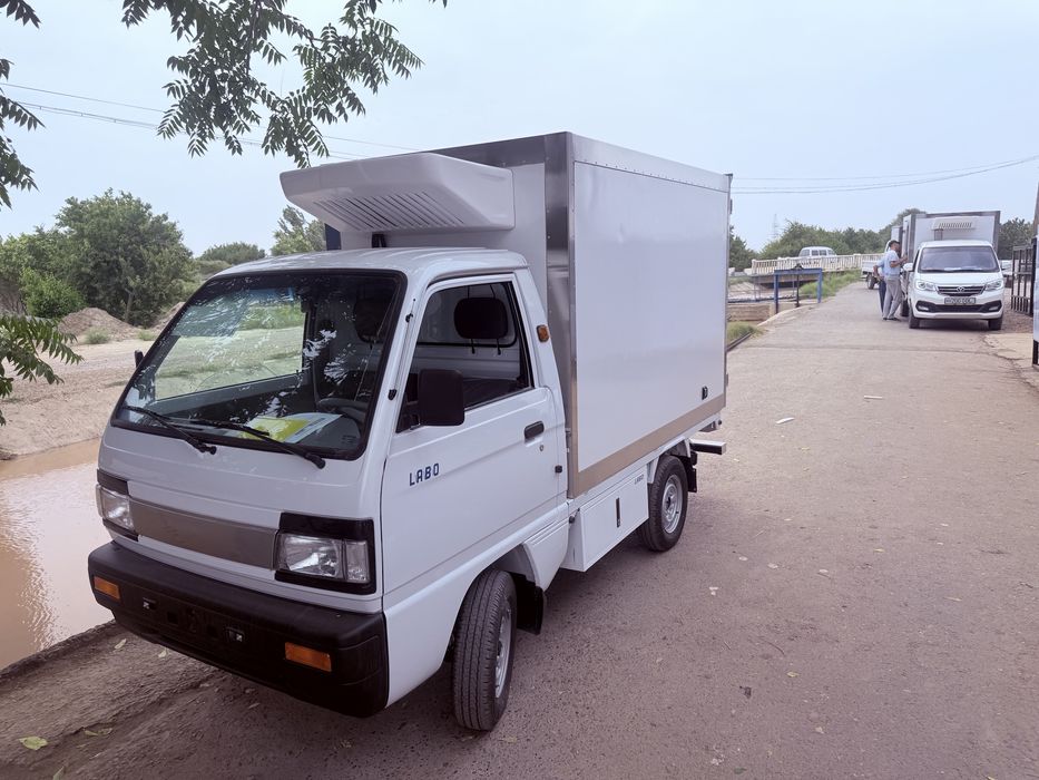 Labo va shunga o’xshash avtomobillar uchun refrejirator sotiladi