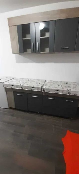 Inchiriez garsoniera govandar