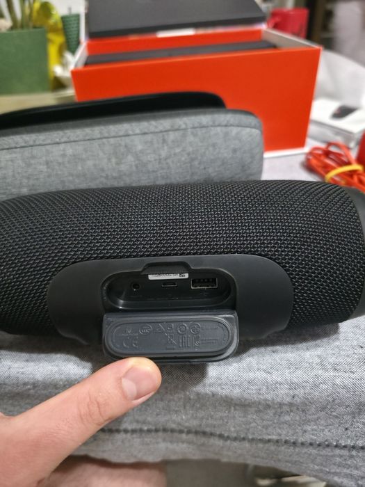 Boxa JBL Charge 3 full box